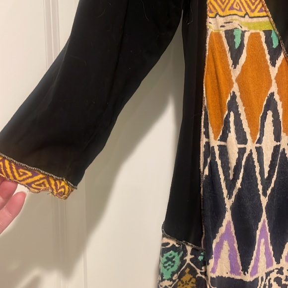 Fresh Groove XL top in beautiful patterns - Picture 4 of 7